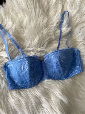La Perla Lace Balconette Bra in periwinkle